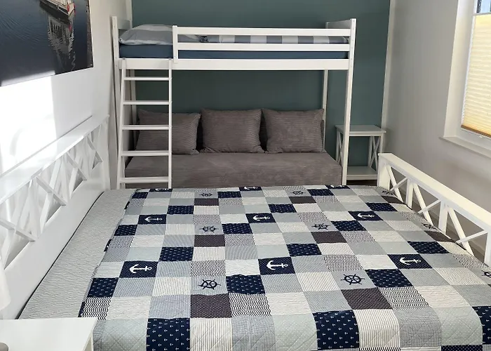 Floating-haus Meerferien Hotel na wodzie *